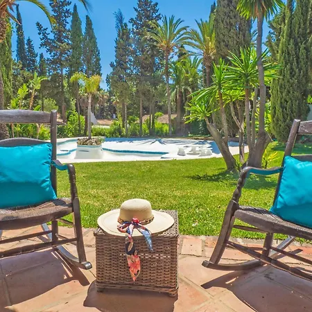 Pool Jazmin Villa Estepona